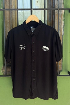Camisa Decade Defined - Black